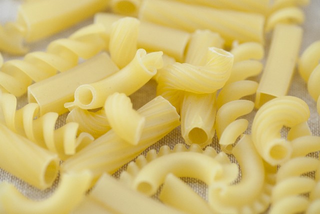 63166f61702bde077f37c90e68d6ab5b_s